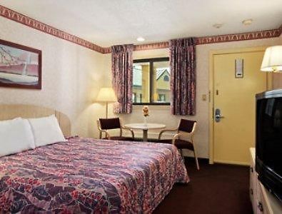 Travelodge West Springfield Szoba fotó